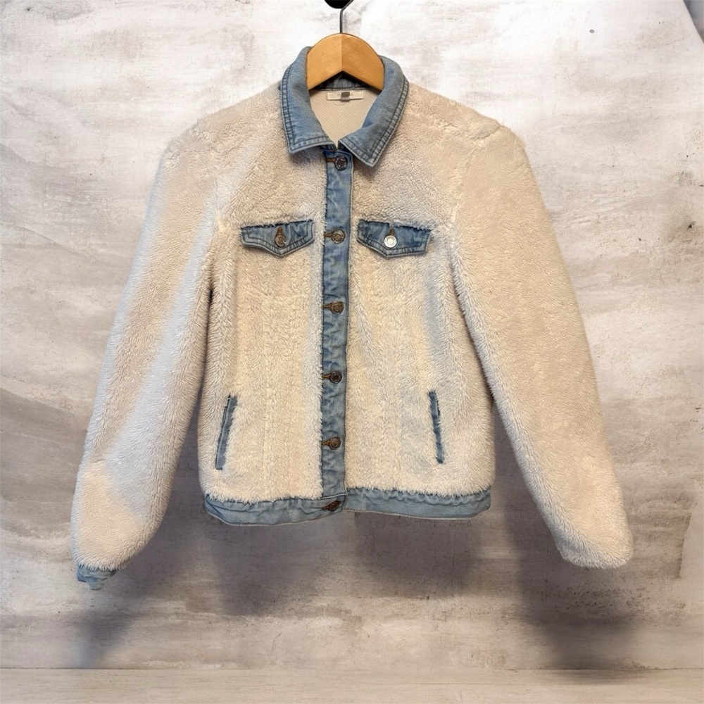 Maurice’s Sherpa Fleece Jacket, Denim Trim & Button Front Closure Women size XS